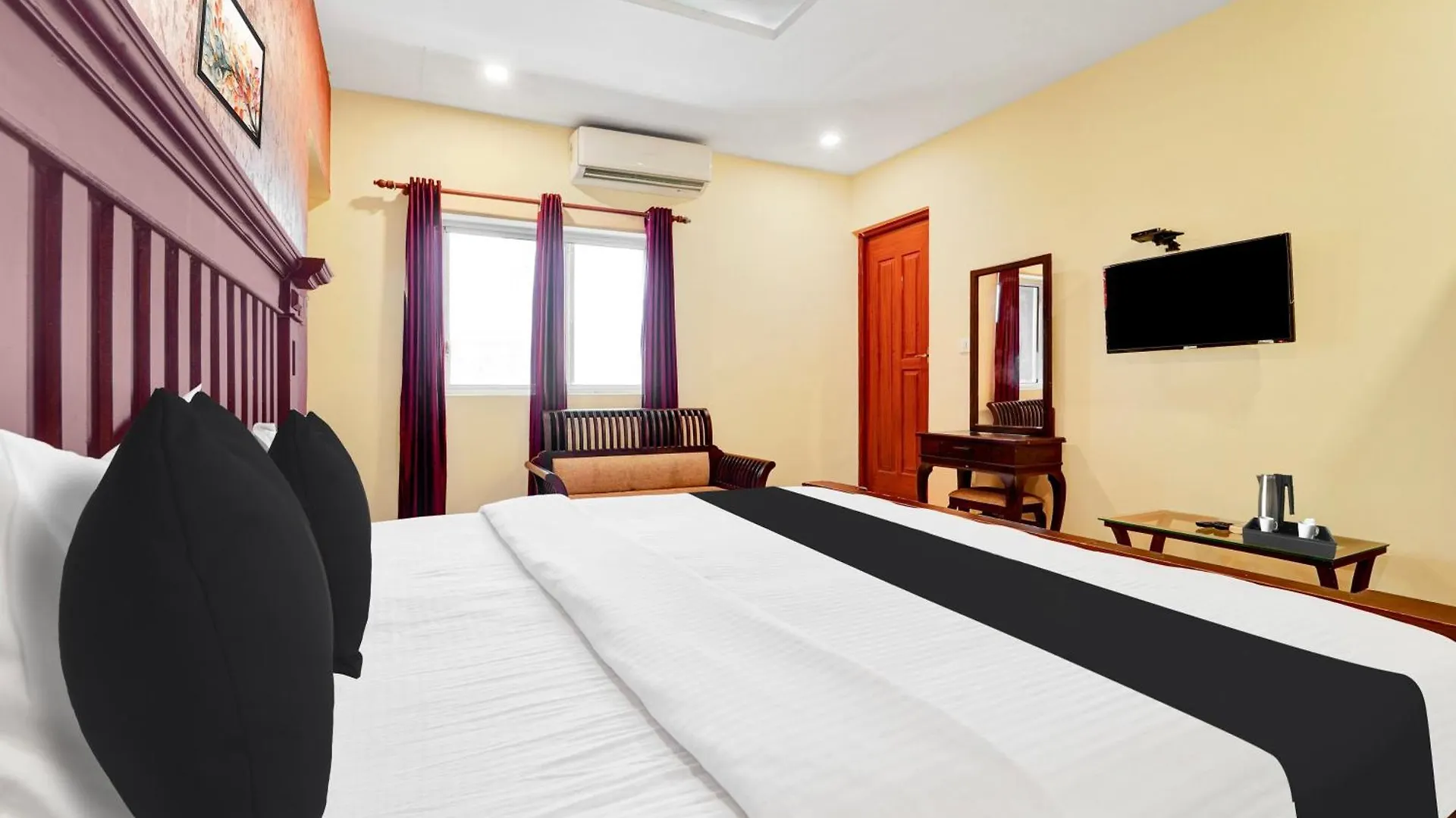 Super Townhouse Ernakulam North Hotel Kochi Índia