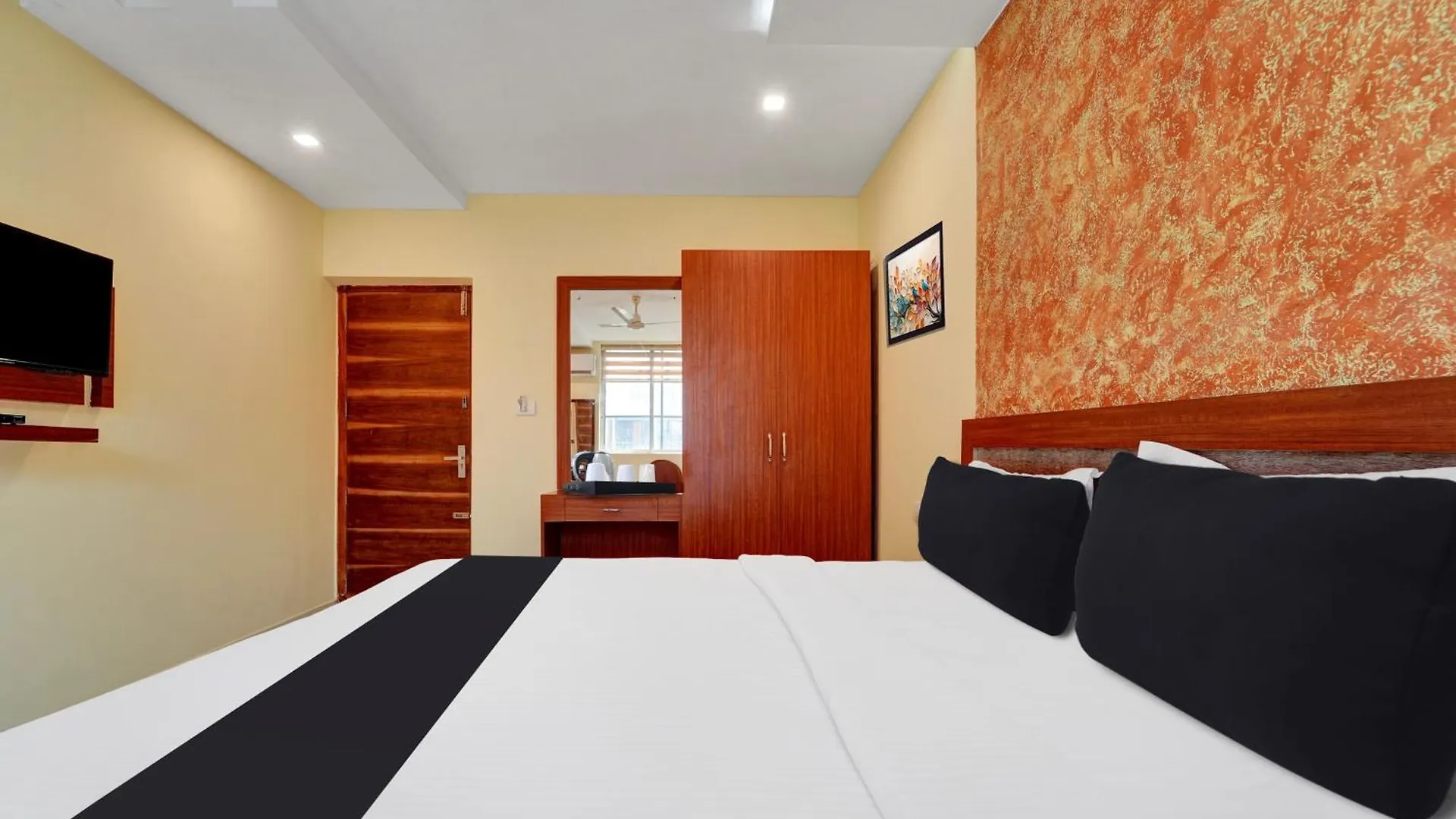 Super Townhouse Ernakulam North Hotel Kochi 0*,  Índia